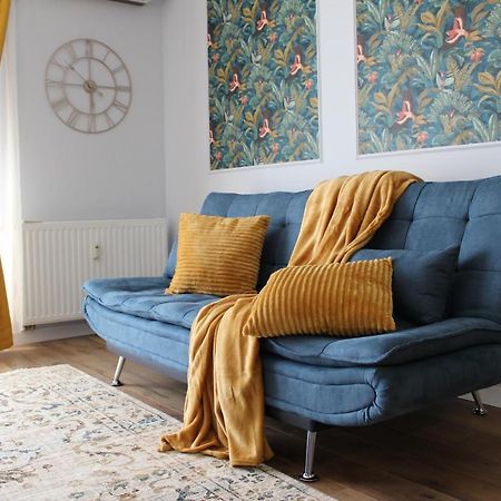 Randevu Apartment Oradea Eksteriør billede