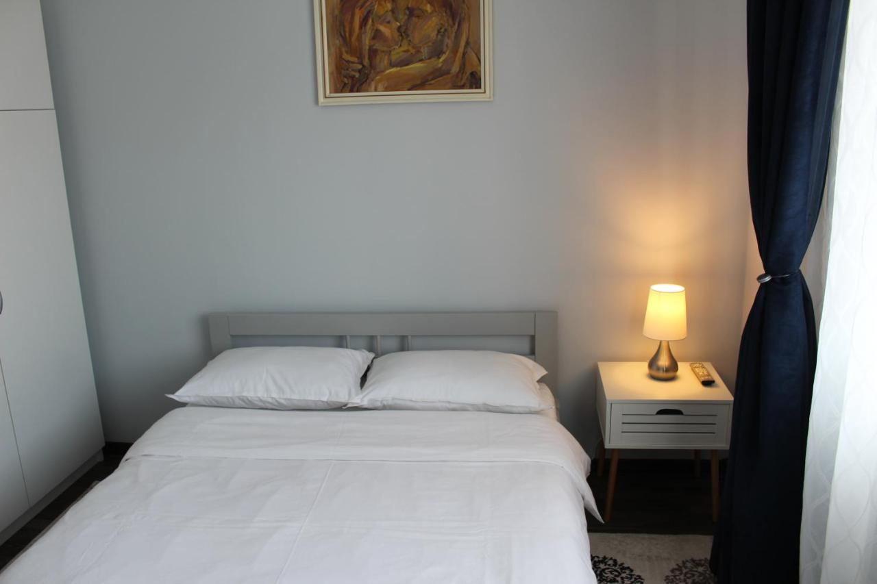 Randevu Apartment Oradea Eksteriør billede