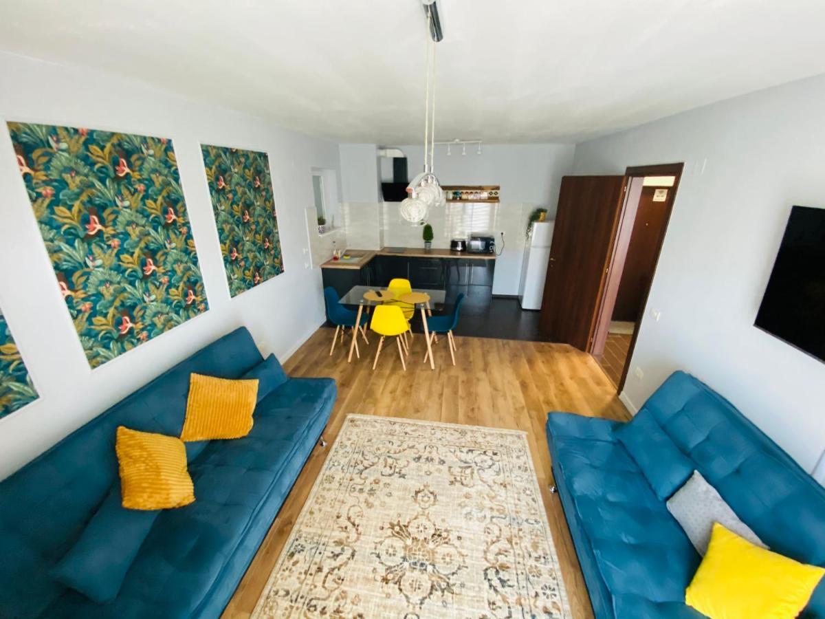 Randevu Apartment Oradea Eksteriør billede